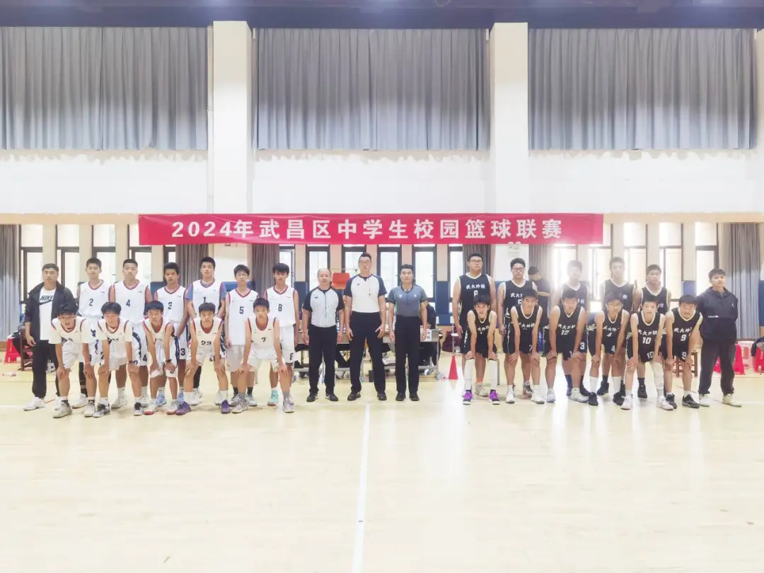 綠茵逐風(fēng)展豪情，籃球躍動(dòng)鑄輝煌：我校體育雙賽創(chuàng)佳績